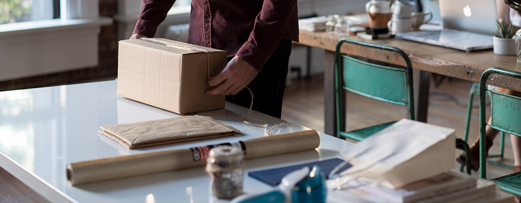 Goedkoop pakket versturen buitenland verpakken